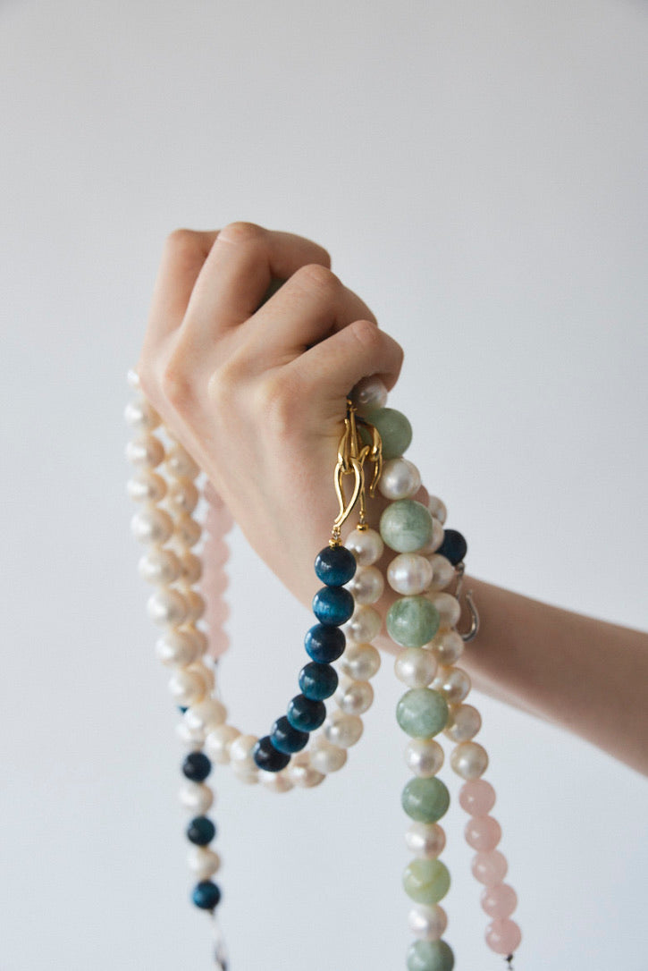 【BENAZIR】TIGER EYE x BAROQUE PEARL CHOKER